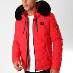 De gros 👍 Doudoune Chauffante Capuche Fourrure Val D'Isère Rouge Noir de Comme Des Loups 🎁 -Comme Des Loups Soldes comme des loups 199568 VAL D ISERE RED FOUR BLACK 20191011T114523 03