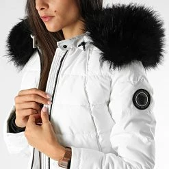 Offres ❤️ Doudoune Chauffante Capuche Femme Fourrure Budapest Blanc Noir de Comme Des Loups 👏 -Comme Des Loups Soldes comme des loups 199604 BUDAPEST WHITE FOUR BLACK 20191009T150301 04