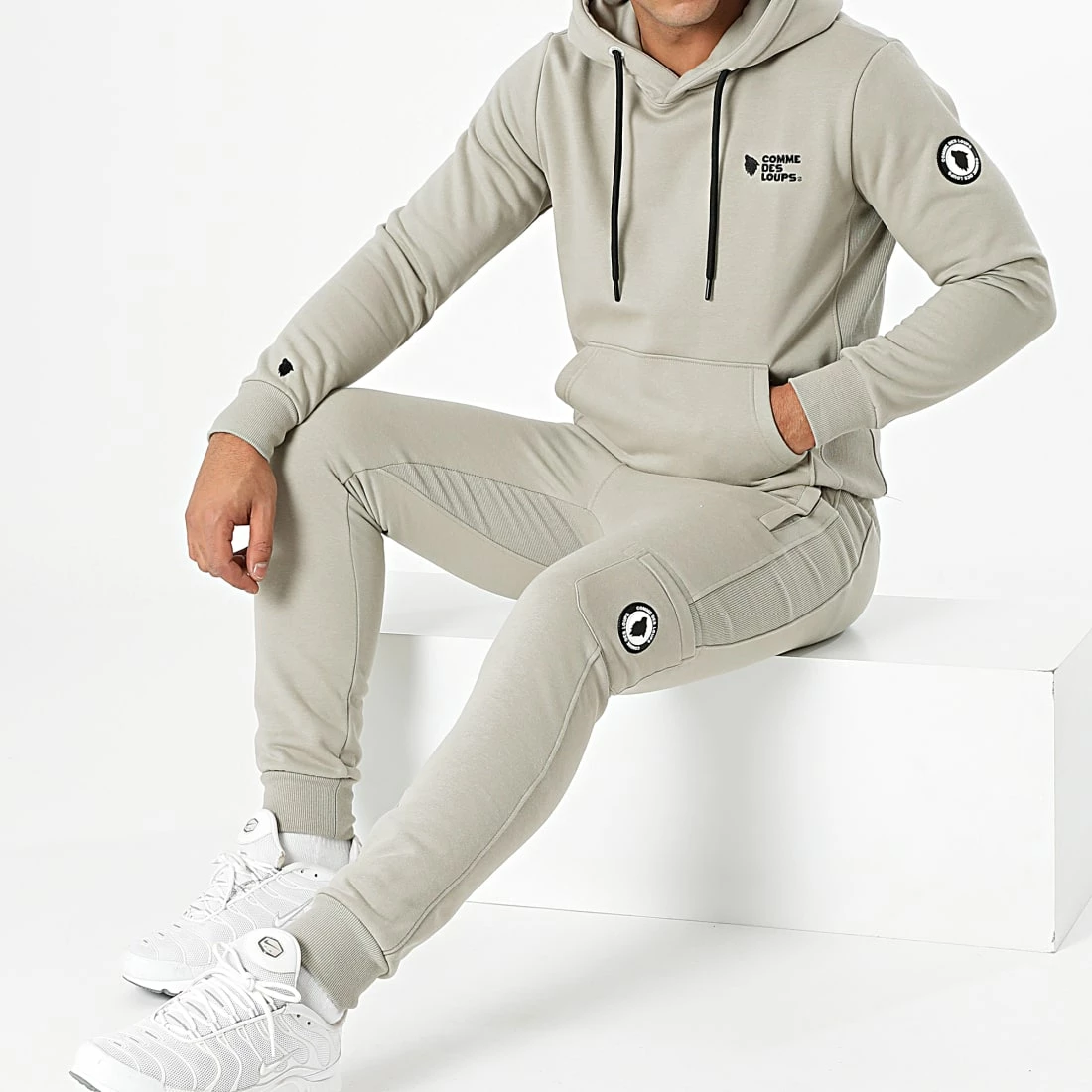 Meilleure affaire ✔️ Ensemble De Survêtement Manhattan Taupe Clair de Comme Des Loups ✔️ 3 Meilleure affaire ✔️ Ensemble De Survêtement Manhattan Taupe Clair de Comme Des Loups ✔️