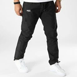 Offres 🥰 Pantalon Jogging Chamonix Noir de Comme Des Loups 👏