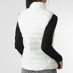 Nouveau 😍 Doudoune Sans Manches Chauffante Femme Paris Blanc de Comme Des Loups 👏 -Comme Des Loups Soldes comme des loups 333148 PARIS WHITE 20221118T160020 04