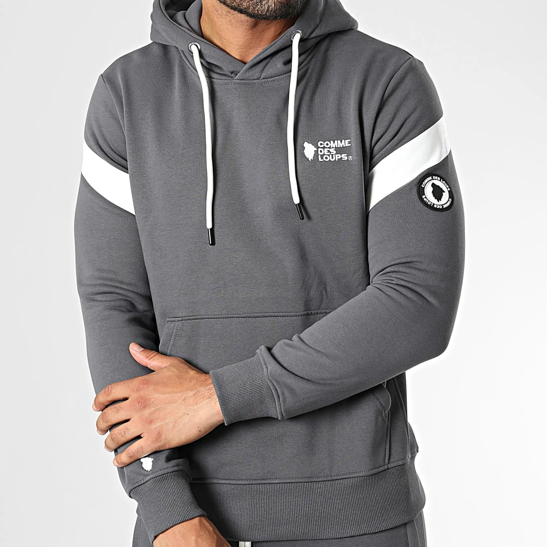 Meilleure vente 💯 Ensemble De Survetement Manhattan 3 Gris Anthracite de Comme Des Loups 😉 5 Meilleure vente 💯 Ensemble De Survetement Manhattan 3 Gris Anthracite de Comme Des Loups 😉 – Image 3