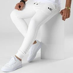 Vente flash 🌟 Pantalon Jogging Ville Blanc de Comme Des Loups 🌟 -Comme Des Loups Soldes comme des loups 339143 DEAUVILLE IVOIRE 20221007T153105 03