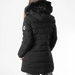 Budget 🎉 Doudoune Chauffante Capuche Fourrure Femme Stockholm Noir de Comme Des Loups 🤩 -Comme Des Loups Soldes comme des loups 341529 STOCKHOLM BLACK FOUR BLACK 20221010T151538 04