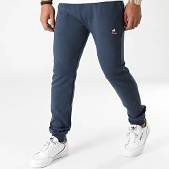 Sortie 🧨 Pantalon Jogging Essential N2 2120212 Bleu Marine de Le Coq Sportif 😍