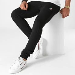 Meilleure affaire 👍 Pantalon Jogging Essential N2 2120408 Noir de Le Coq Sportif 😀 -Comme Des Loups Soldes le coq sportif 268484 2120408 20210604T145149 03