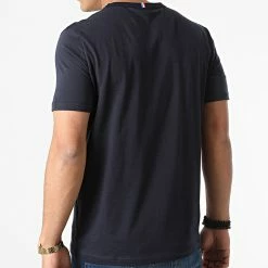 Top 10 😍 Tee 👕 Shirt Saison 1 N1 221366 Bleu Marine de Le Coq Sportif ⭐ -Comme Des Loups Soldes le coq sportif 291640 2210366 20211118T161734 04