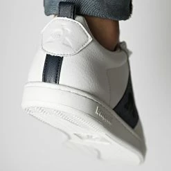 Budget ❤️ Baskets CourtClassic Workwear Leather 2220191 Optical White 👗 Dress Blue de Le Coq Sportif ⌛ -Comme Des Loups Soldes le coq sportif 325946 2220191 20220624T150025 04