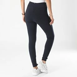 Tout neuf 🥰 Legging Femme 2210528 Bleu Marine de Le Coq Sportif 🤩 9 Tout neuf 🥰 Legging Femme 2210528 Bleu Marine de Le Coq Sportif 🤩 -Comme Des Loups Soldes le coq sportif 326720 2210528 20220719T141330 04