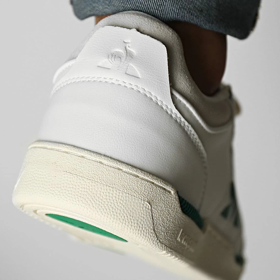 Sortie 💯 Baskets Stadium 2220241 Optical White Evergreen de Le Coq Sportif ✔️ 6 Sortie 💯 Baskets Stadium 2220241 Optical White Evergreen de Le Coq Sportif ✔️ – Image 4