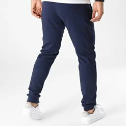 Budget 🌟 Pantalon Jogging Tricolore 2220656 Bleu Marine Blanc de Le Coq Sportif 🎉 -Comme Des Loups Soldes le coq sportif 332094 2220656 20220816T151725 04